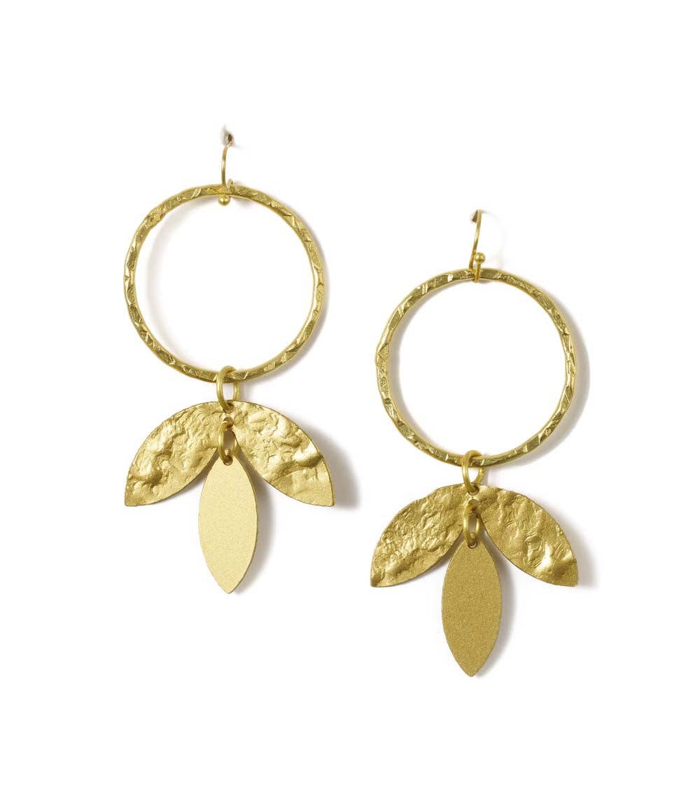 Aamani Vine Hoop Earring - Gold